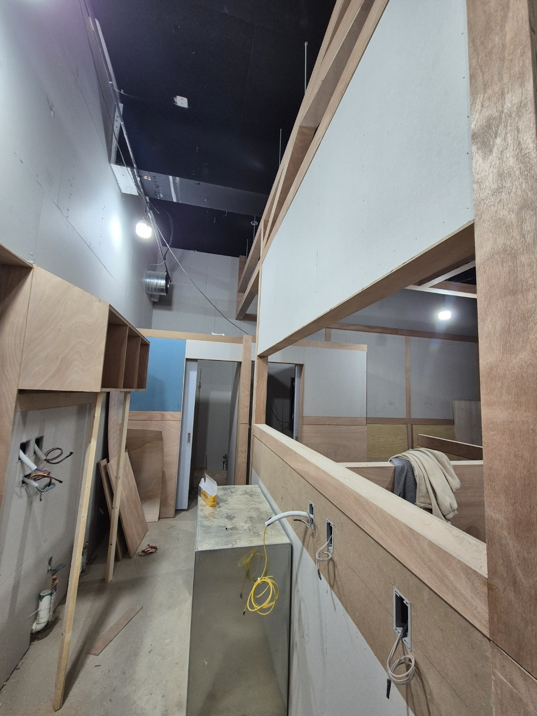 인천 구월동 로데오거리 상가 목공사 - 이미지 12