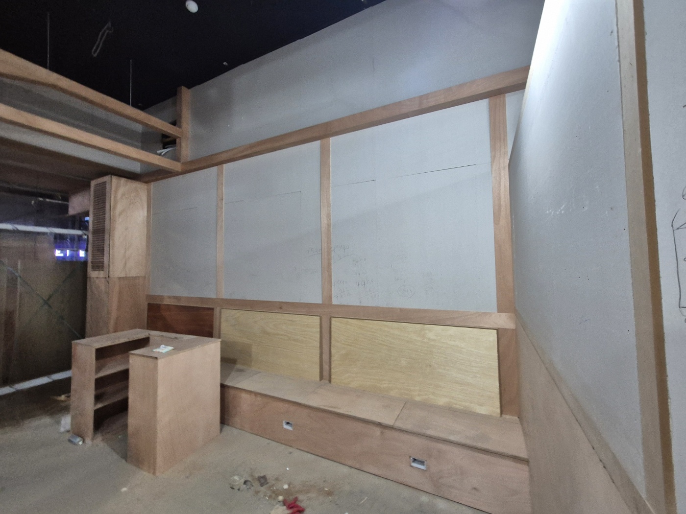 인천 구월동 로데오거리 상가 목공사 - 이미지 6