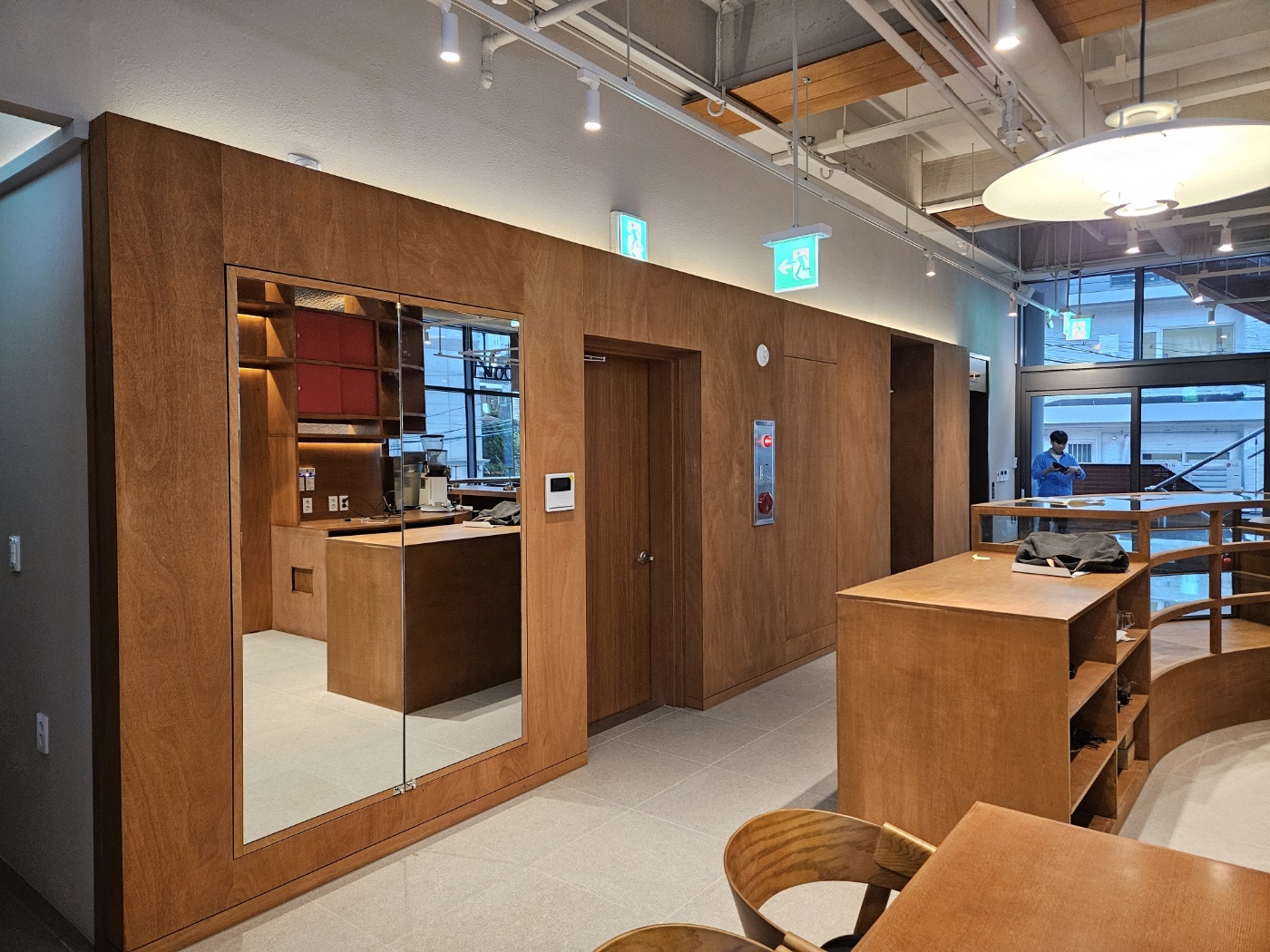 합정역 카페  - 이미지 4