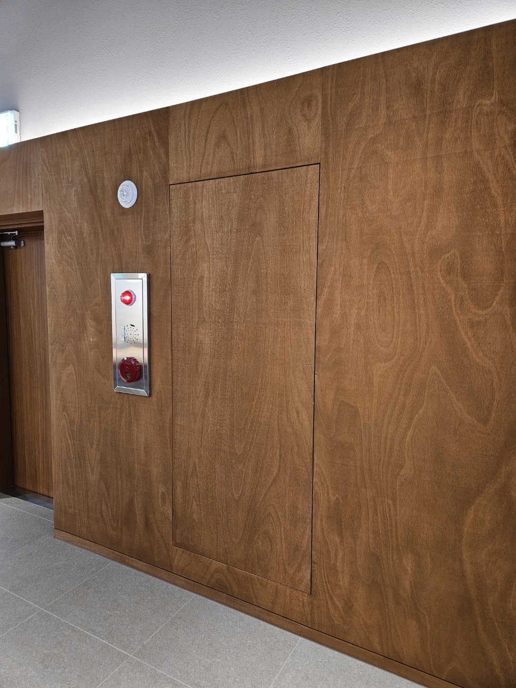 합정역 카페  - 이미지 10